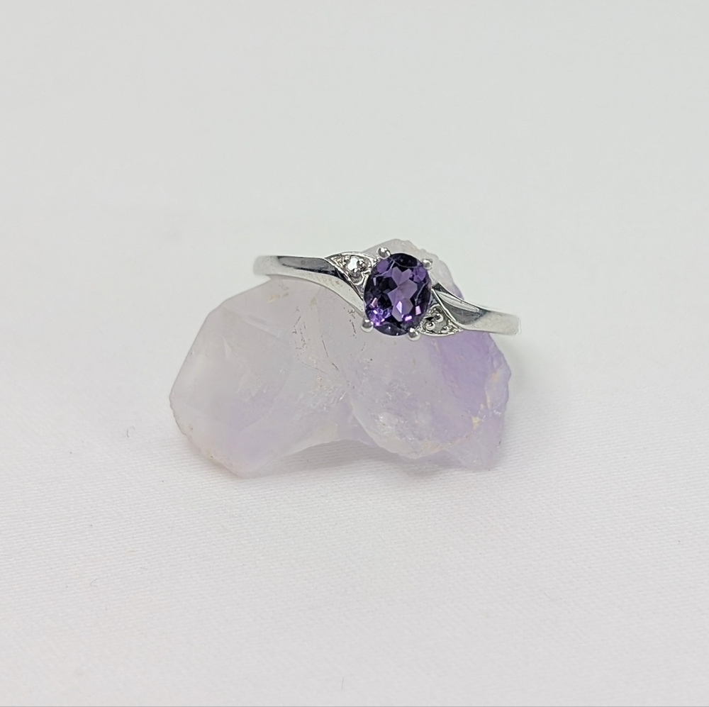10K Solid Gold, Diamond, & Amethyst Ring 4.75 - Luxury Fine Jewelry